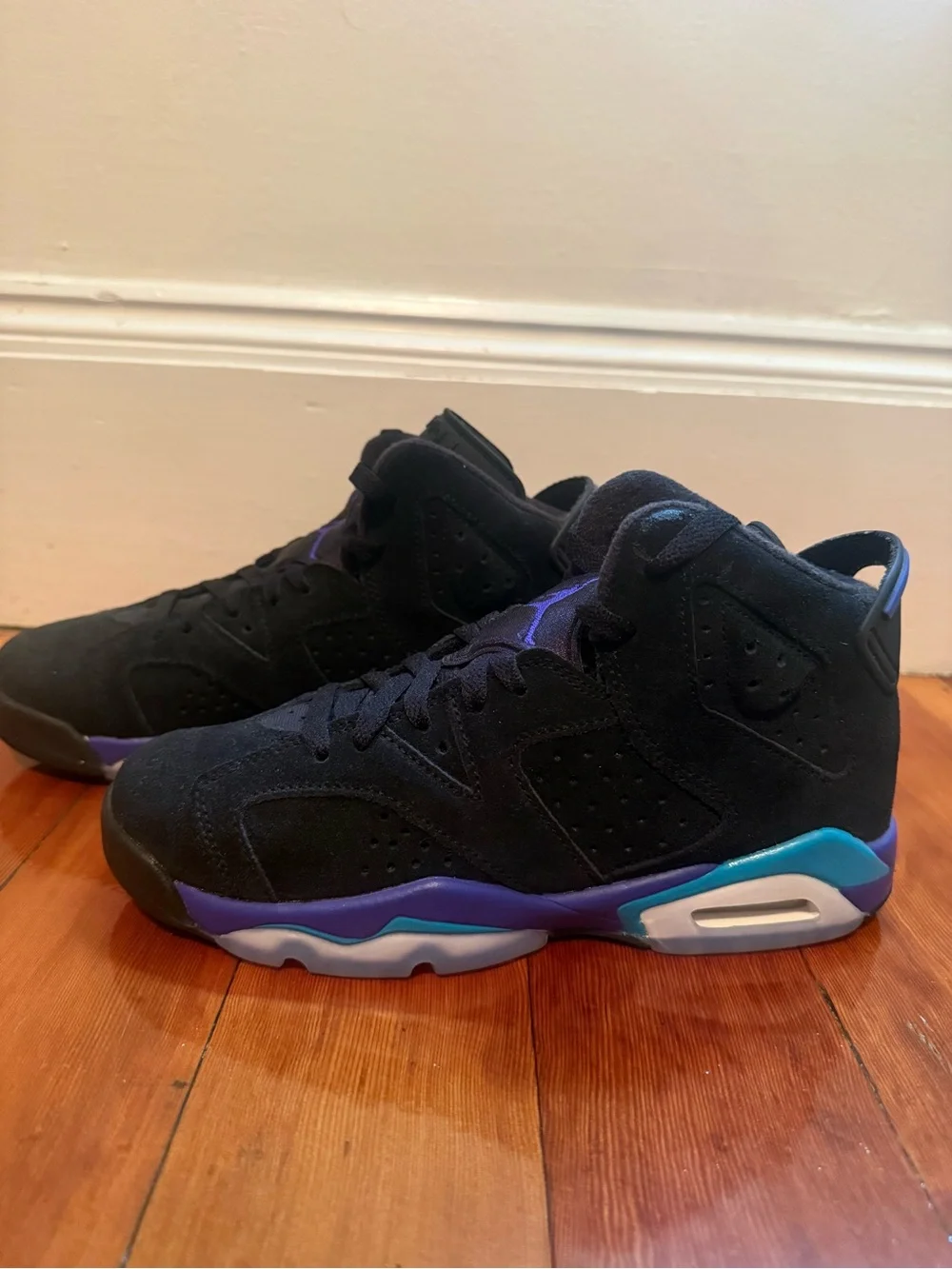 Air Jordan 6 Retro Aqua GS 5Y – Like New + Original Box